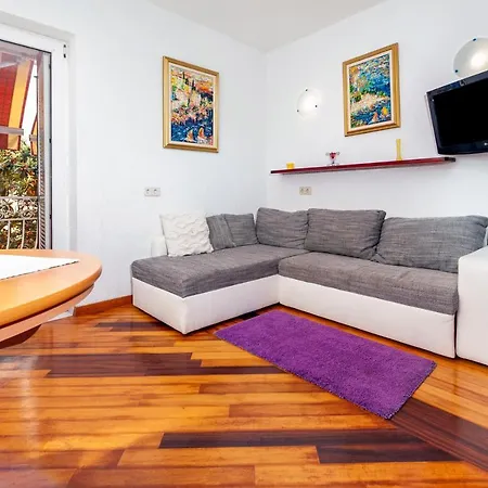 Guesthouse Ava Rovinj Exterior photo