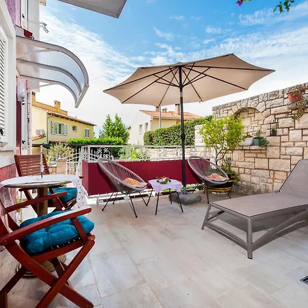 Guesthouse Ava Rovinj Exterior photo