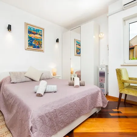 Guesthouse Ava Rovinj Exterior photo