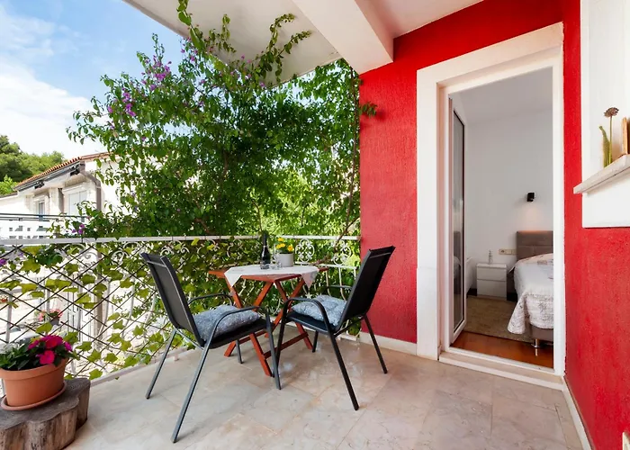 Guesthouse Ava